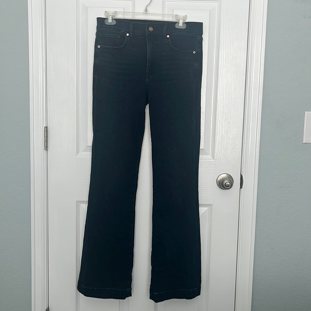 Express mid rise super soft boot cut jean.